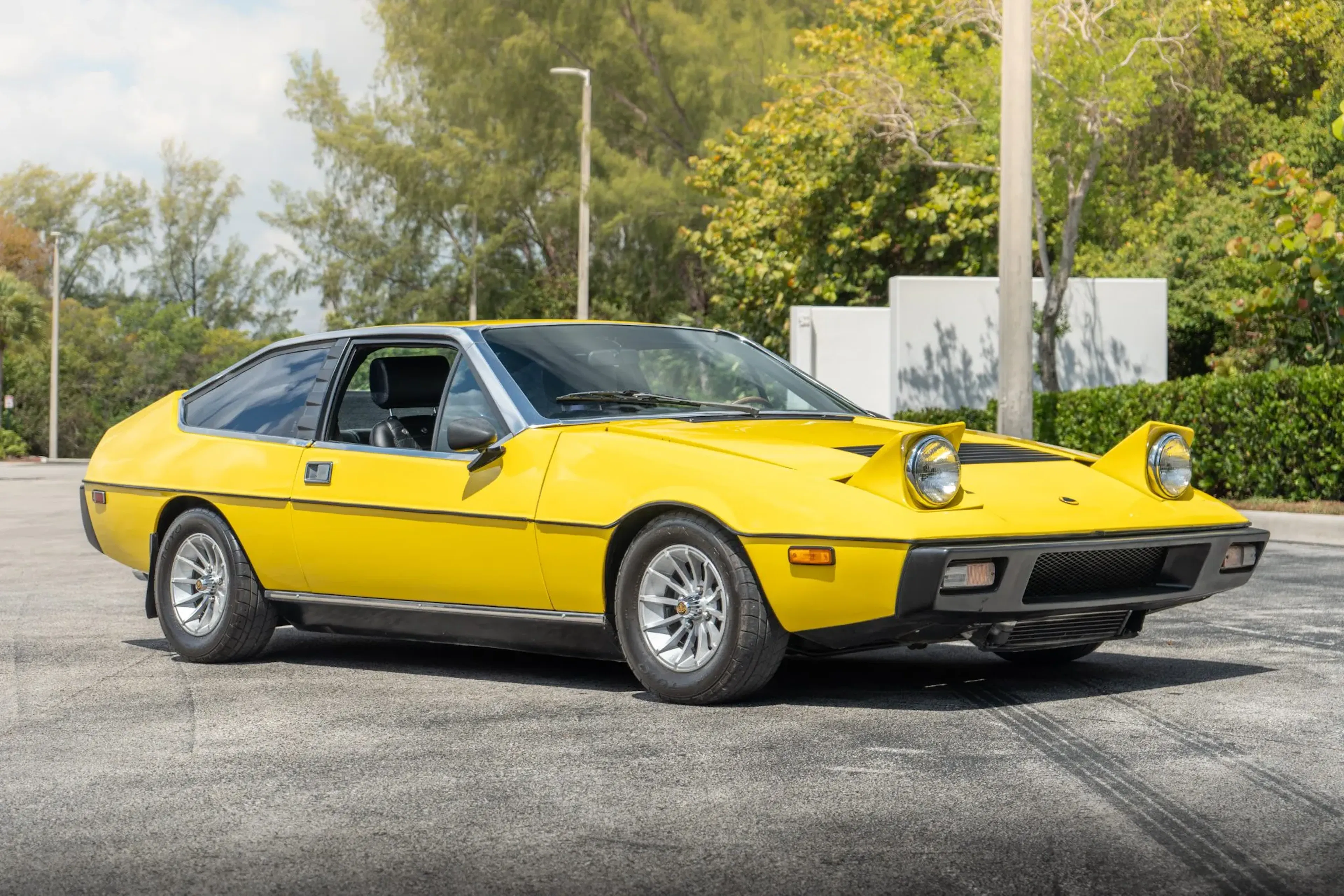 1979 Lotus Eclat VIN 79010770D | Hagerty Valuation Tools®